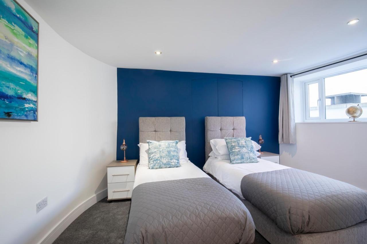 Prestbury Road Apartment เชลเทนแฮม ภายนอก รูปภาพ